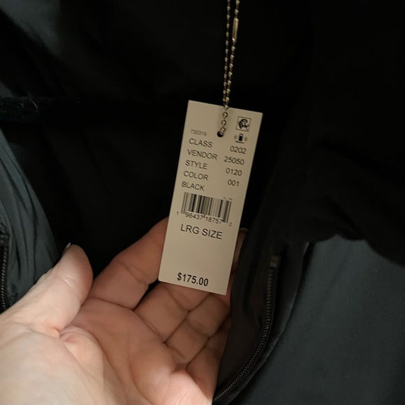 Fear of God Essentials Black crop bomber jacket, lightly padded, NWT L - Picture 2 of 10